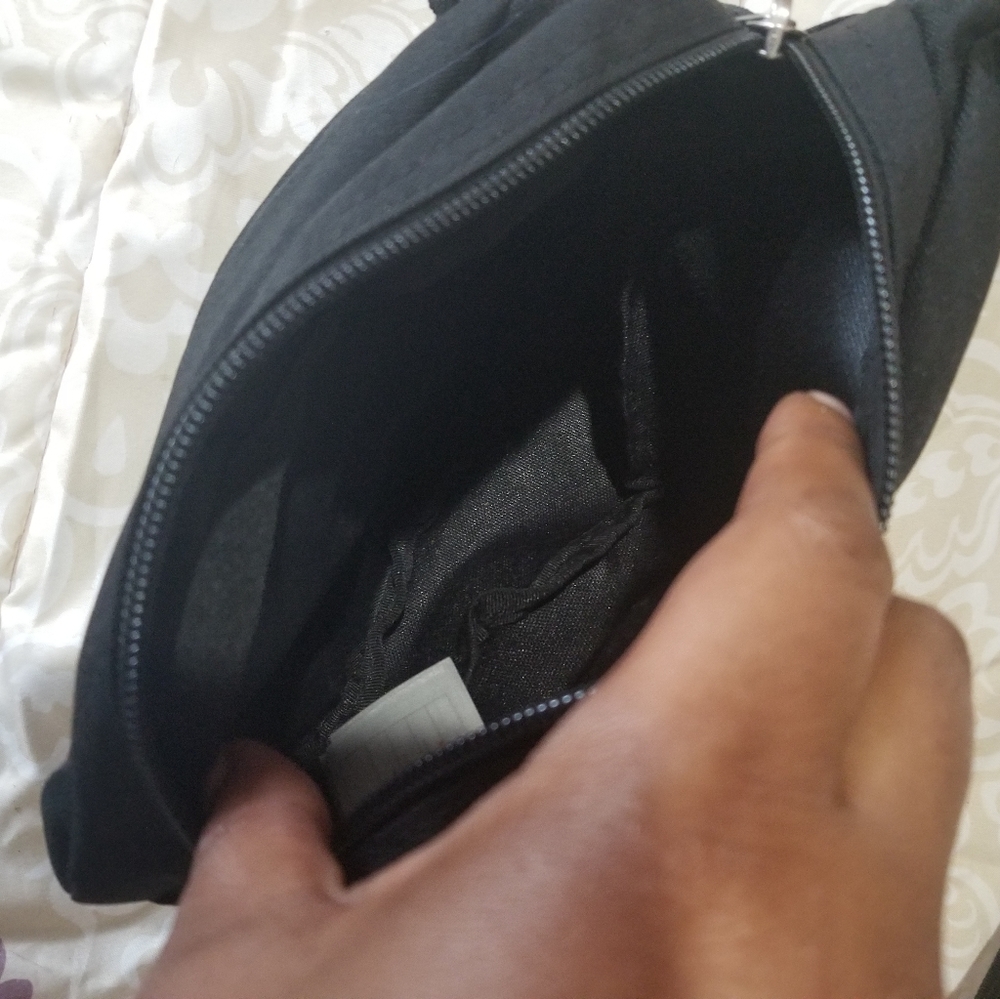 Fanny pack - Picture 2 of 3